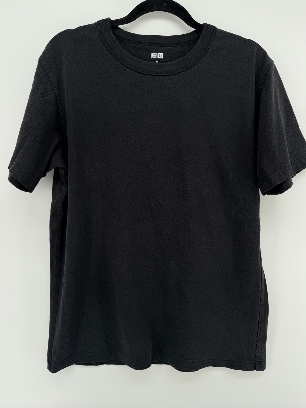 UNIQLO Men’s Black Cotton Crew Neck T-Shirt